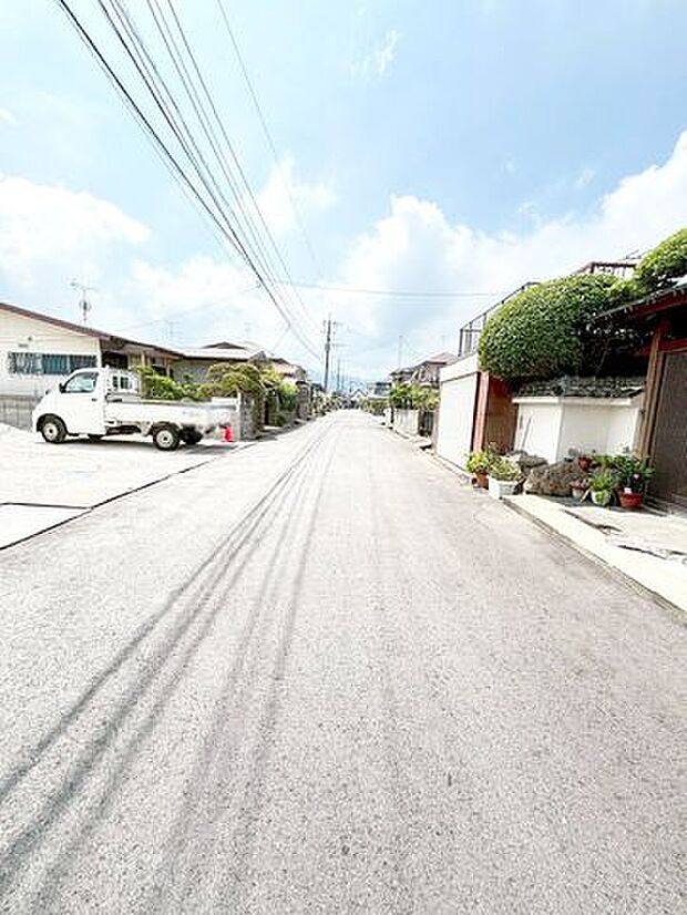 前面道路含む現地写真