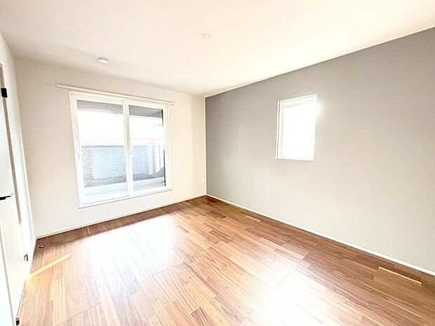 小倉北区下富野3丁目 新築戸建て♪オール電化♪ドラッグコスモス・コンビニまで徒歩約5分で買物便利♪