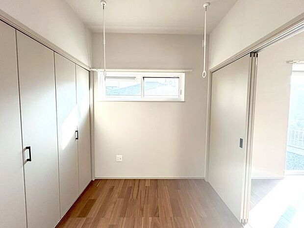 小倉北区下富野3丁目 新築戸建て♪オール電化♪ドラッグコスモス・コンビニまで徒歩約5分で買物便利♪