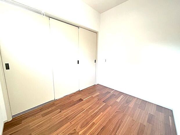 小倉北区下富野3丁目 新築戸建て♪オール電化♪ドラッグコスモス・コンビニまで徒歩約5分で買物便利♪