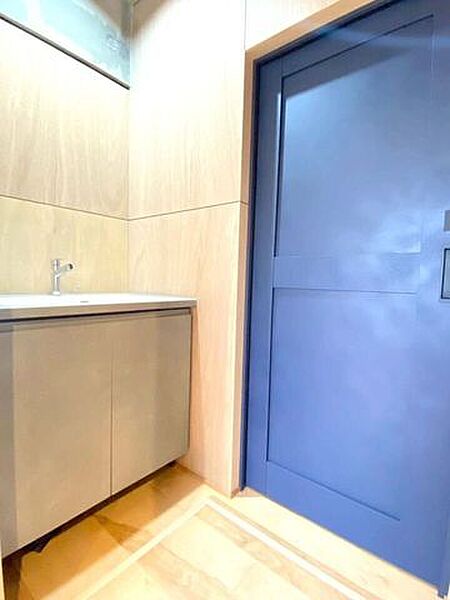 LDK21帖以上！フルリノベーション物件！志井サンハイツ4号棟2階建てメゾネット♪◎専用庭