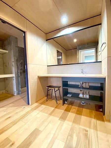 LDK21帖以上！フルリノベーション物件！志井サンハイツ4号棟2階建てメゾネット♪◎専用庭
