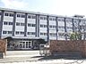 周辺：【曽根東小学校】北九州市の市街地より離れた小倉南区の南東部に位置しており、開港したばかりの新北九州空港を校舎から望むことができる小学校です。 750m