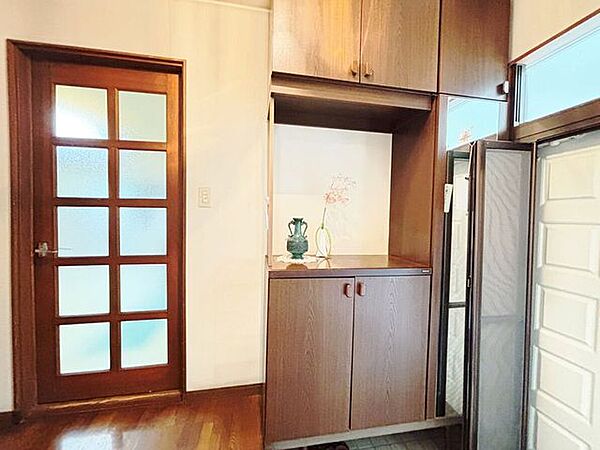 小倉南区上吉田　中古戸建て♪バス停徒歩5分♪ドラッグストア・コンビニ徒歩14分♪