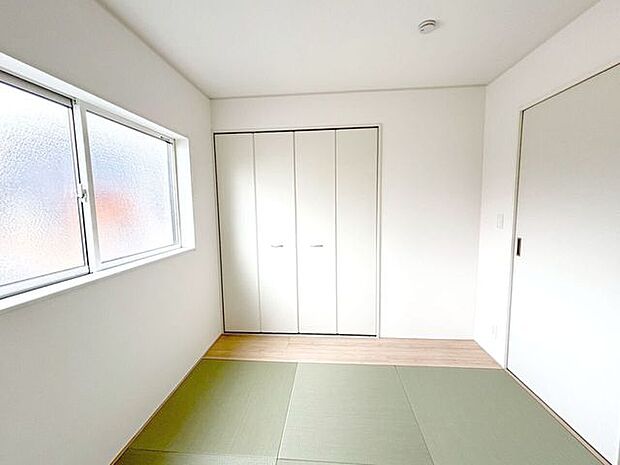 小倉南区上貫 新築戸建て♪オール電化♪コンビニまで徒歩約3分他商業施設多数で買物便利♪LDK15帖♪