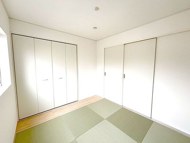 小倉南区上貫 新築戸建て♪オール電化♪コンビニまで徒歩約3分他商業施設多数で買物便利♪LDK15帖♪