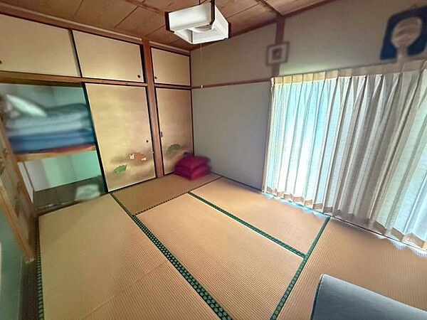 田川郡添田町野田　中古戸建て♪最寄り駅徒歩13分♪平屋♪全室6帖以上♪部屋数多め6DK♪