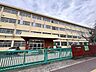 周辺：【足立中学校】小倉北区萩崎町にある中学校です♪国道3号線沿いにあります。 409m