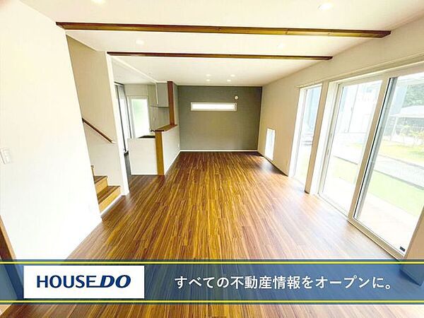 小倉南区葛原高松　中古戸建て♪オール電化♪太陽光発電システム♪広々LDK20帖♪室内程度良好♪WIC