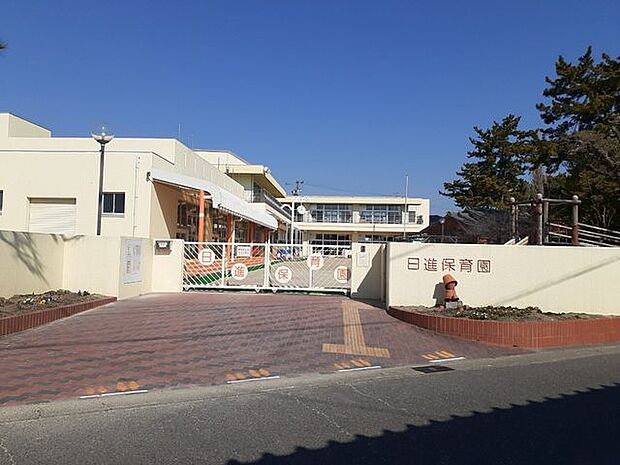 碧南市立日進保育園 580m