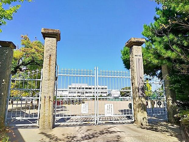 碧南市立棚尾小学校 200m
