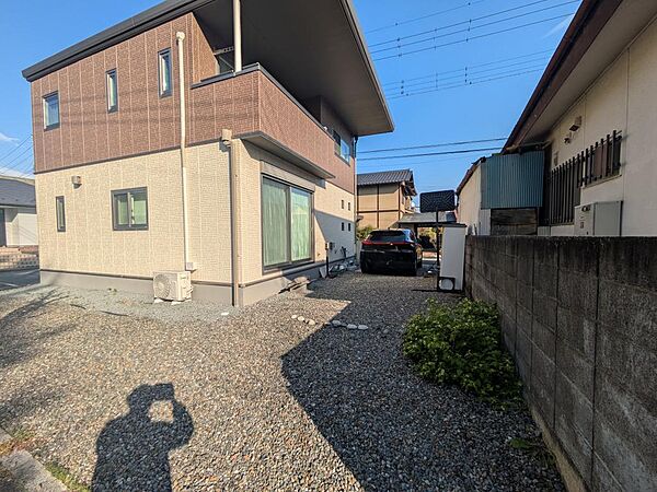 駐車場・庭