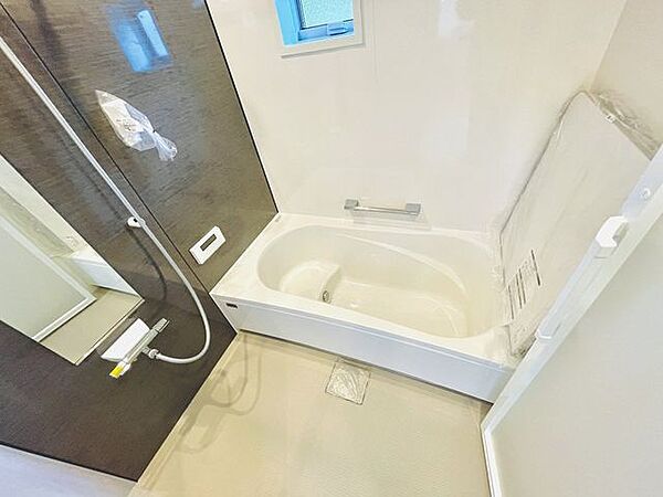 浴室を拡大表示