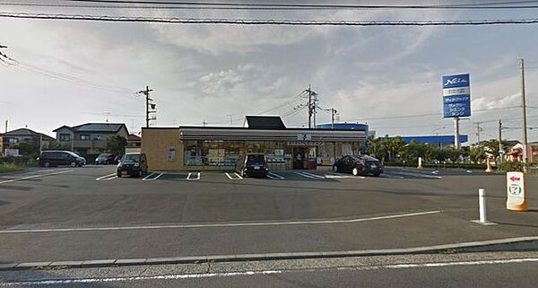 セブンイレブン横浜瀬谷北新店 徒歩10分。 730m