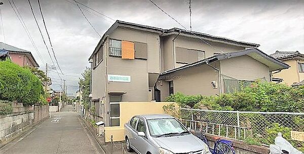 吉田動物医院 徒歩6分。 500m