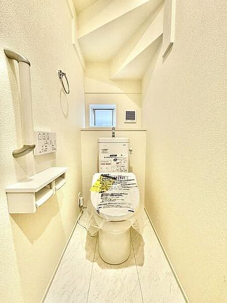 ウォシュレット付き