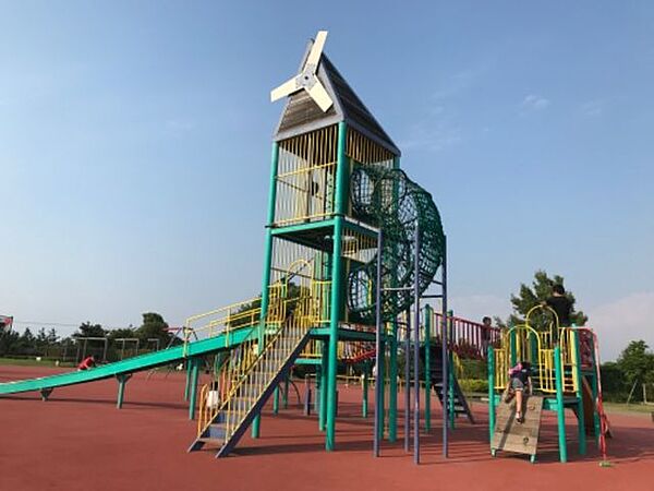 風車公園 徒歩9分。 700m