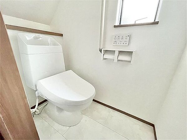 ウォシュレット付き