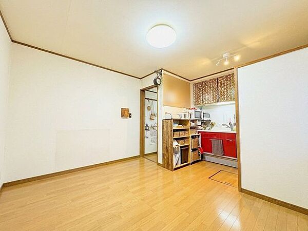 ～ダイニング～ご家族との会話を楽しみながらお食事ができる温かみある空間です♪