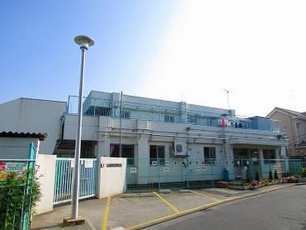 中屋敷保育園 徒歩13分。 1030m