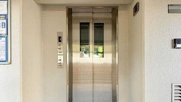 エレベーター