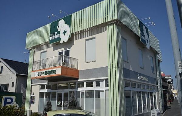 モリヤ動物病院 つきみ野病院 徒歩21分。 1630m