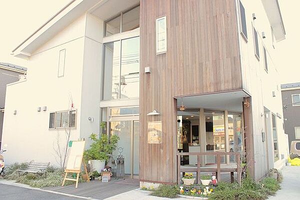 桜ヶ丘どうぶつ病院 徒歩5分。 380m