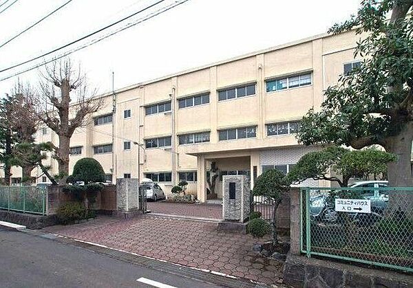横浜市立中和田南小学校 徒歩17分。 1400m