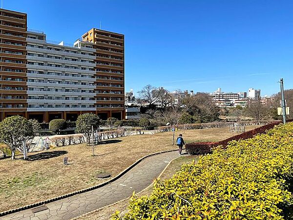 かにがさわ公園 徒歩18分。 1380m