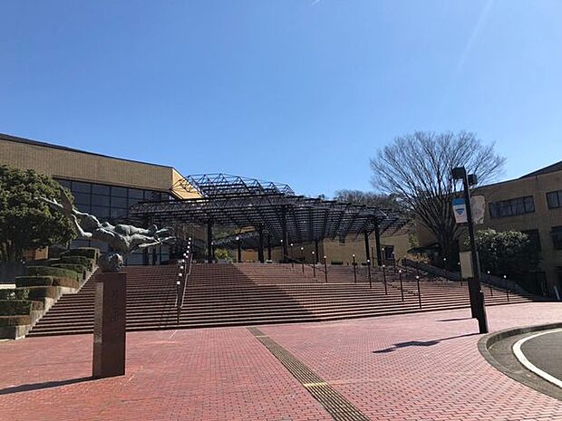 瀬戸市文化センター 1260m