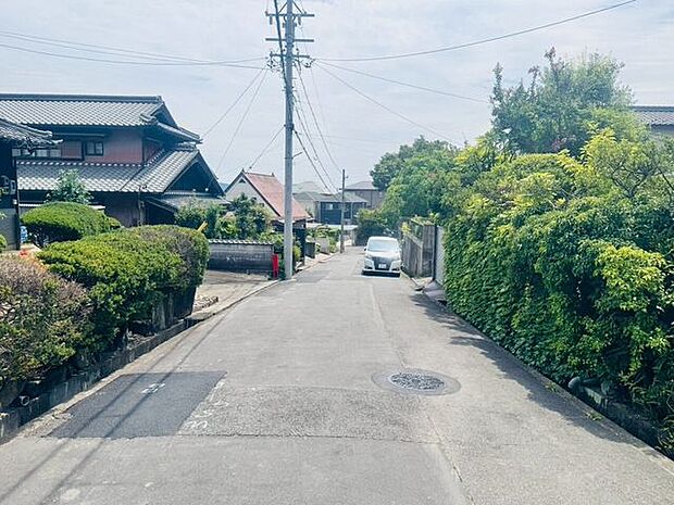 前面道路含む現地写真