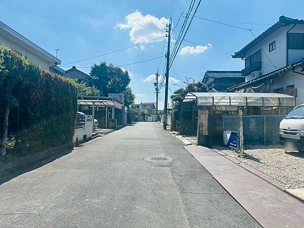 前面道路含む現地写真