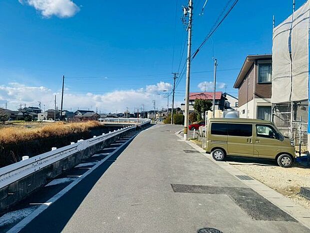 前面道路含む現地写真