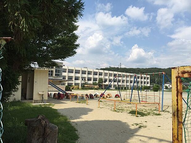 瀬戸市立下品野小学校瀬戸市立下品野小学校 610m