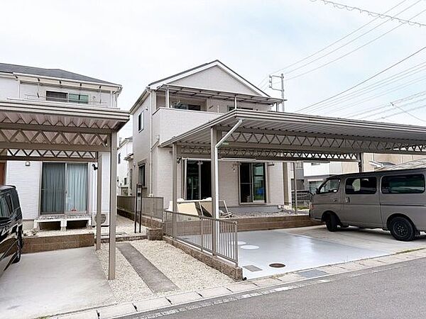 【駐車並列3台可能（車種による）】2026年7月リフォーム完成予定！角地！LDK＋和室で広々約21帖
