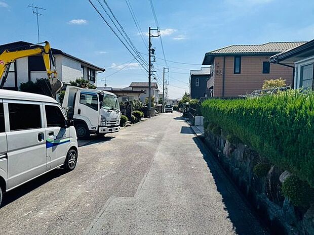 前面道路含む現地写真