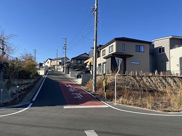 区画整理地のため統一感のある街並みが魅力！住み良い住環境です♪
