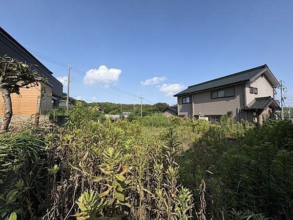 現況更地のため、建築計画をスムーズに進めていただけます♪