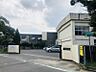 周辺：半田市立亀崎中学校まで450ｍ　徒歩約6分●校訓「公正・自律・敬愛」。地域との連携を大切にしている学校。学習や行事に落ち着いてしっかり取り組める学校です。