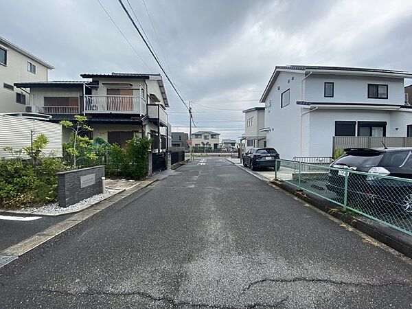平坦地で建築コストを抑えやすく、設計の自由度が高くなります♪