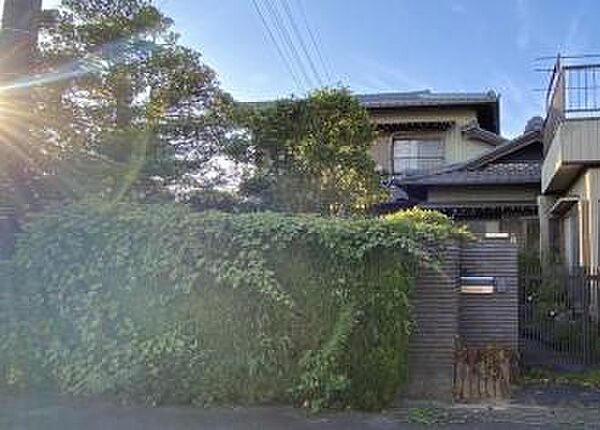 お好みのハウスメーカーで建築可能♪ご家族の理想に合わせた住まいづくりを楽しめます！