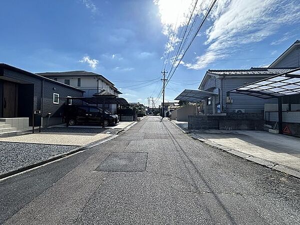 前面道路含む現地写真