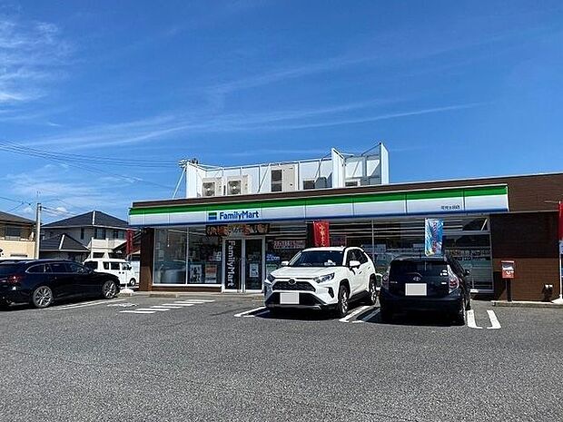 ファミリーマート 可児土田店 310m