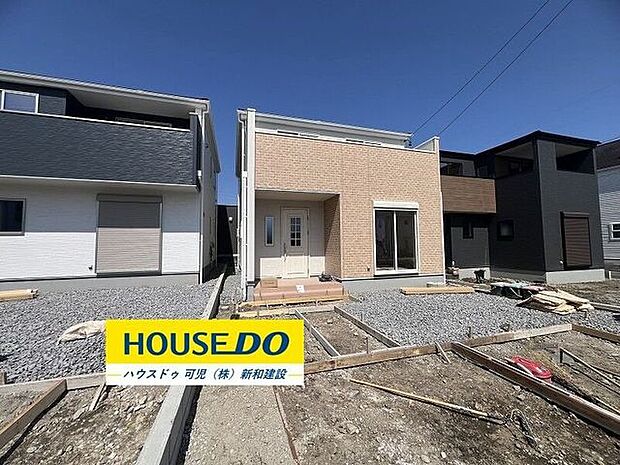 外構工事中ですがご案内できます♪