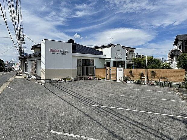 スマイルネスト今渡保育園 390m