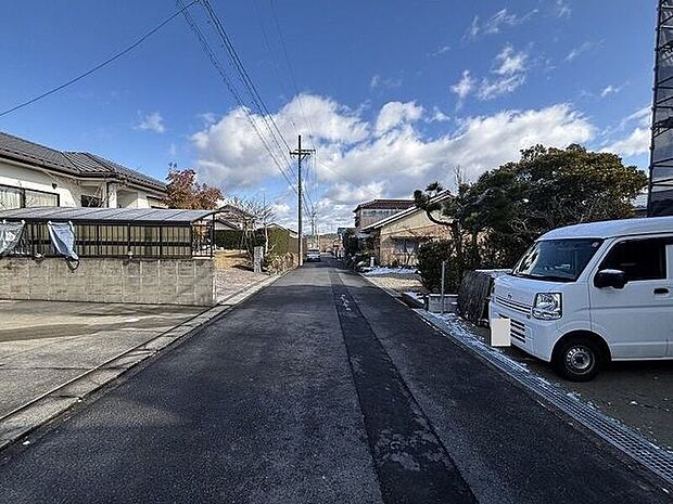 前面道路含む現地写真