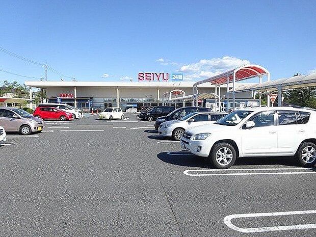 西友 桜ヶ丘店車で7分 3200m