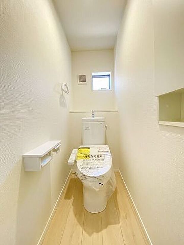 1Fトイレ ウォシュレットトイレです。