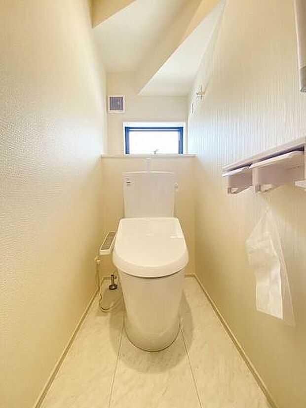 ウォシュレット付きトイレです。