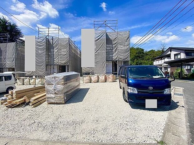 完成前の物件に限り、カラー選択やオプション工事 などのサービス特典が受けられる場合がございます。詳しくお知りになりたい方はお気軽にお問合せください。